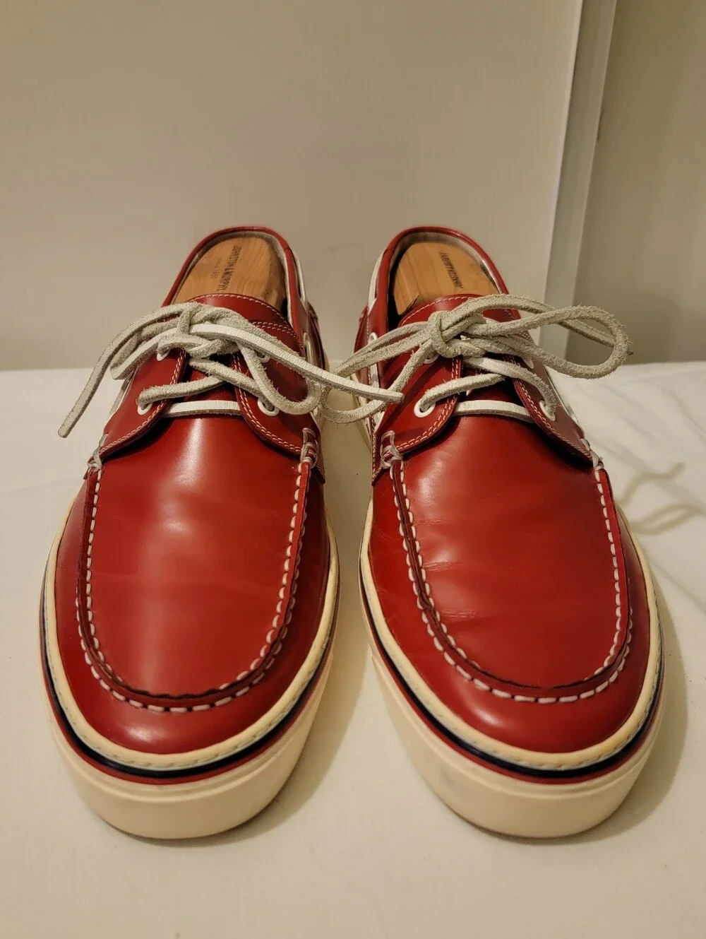 Gucci Red Leather Men's Boat Shoes with Cream and Navy Trim